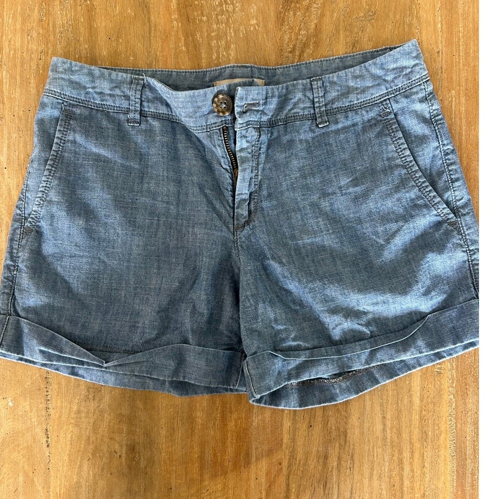 Banana Republic Chambray Roll Cuff Shorts Blue Denim Style Womens Size 4 Preppy